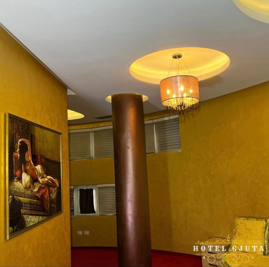 Hotel Gjuta Farke e Madhe Ngoại thất bức ảnh